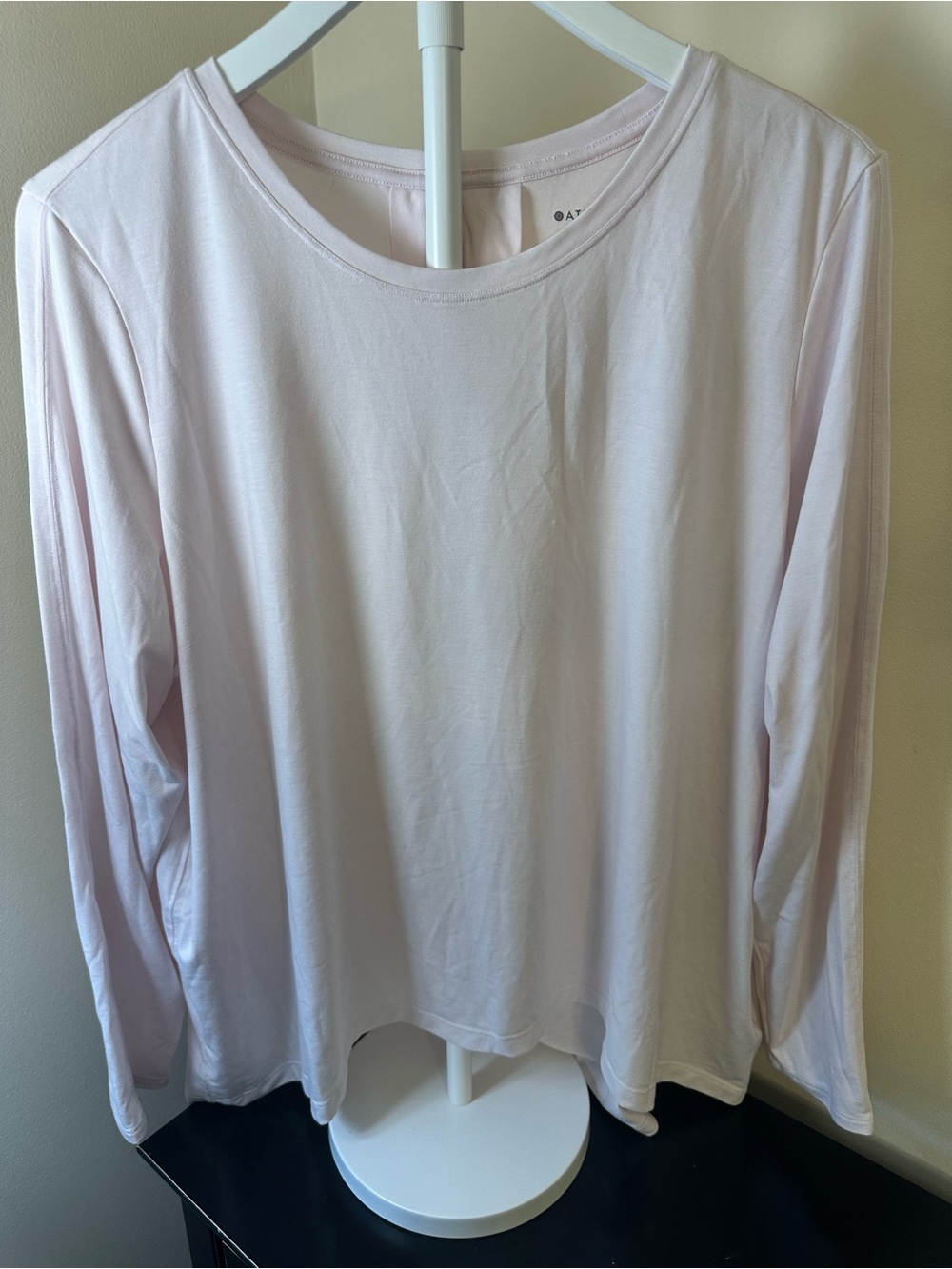 Athleta With Ease Light Pink Long Sleeve Loose Tee Sz XL